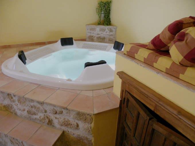 Jacuzzi and sauna relaxation centre